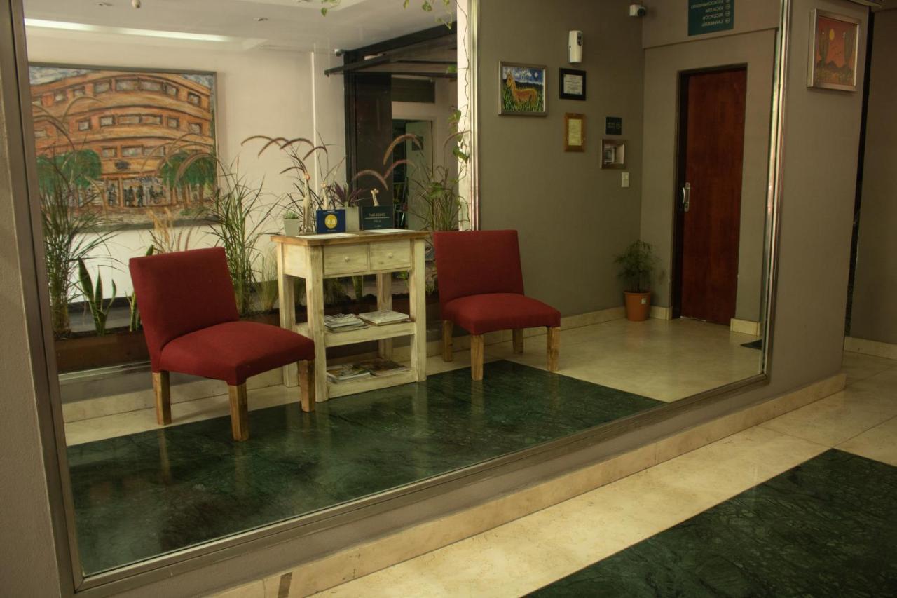Rondpoint Pilar Apartment Pilar  Luaran gambar